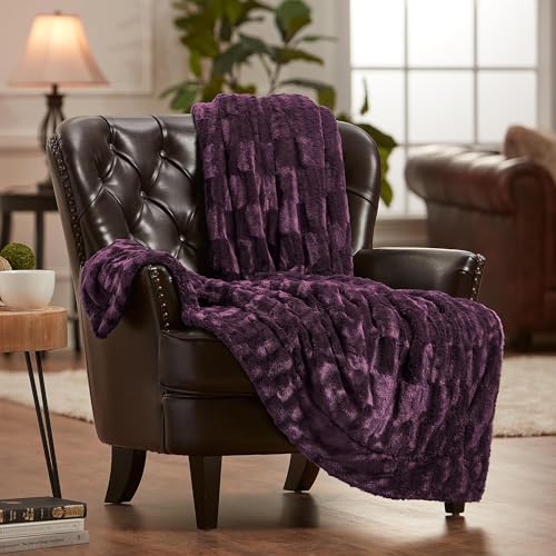 Embossed Faux Fur Throw Blanket 50x65 Gray a7