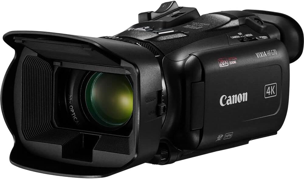 4K UHD Camcorder with 64GB Card and Accessories Kit r7