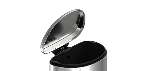 Stainless Steel Step-on Trashcan 13.2 Gal k7