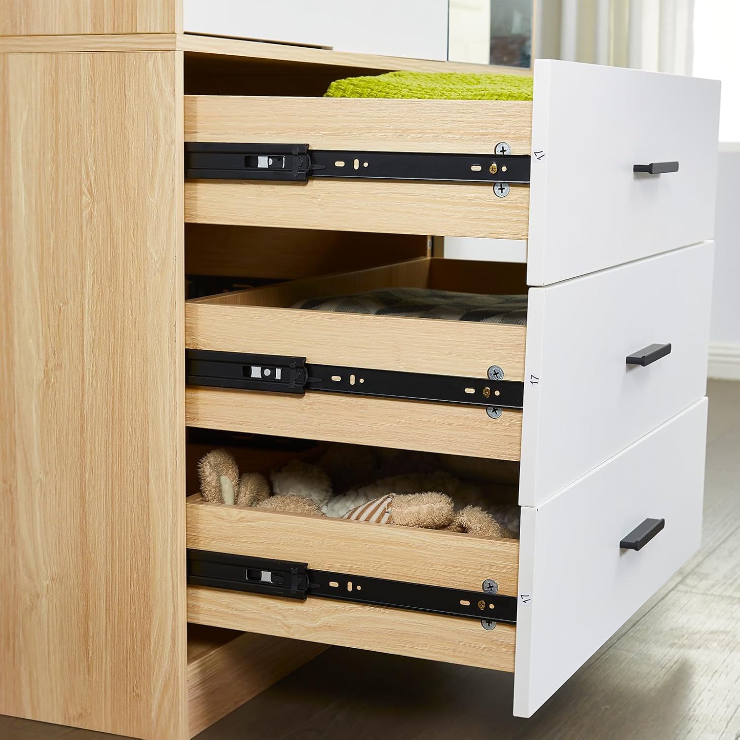Wardrobe Closet with 3 Drawers and 2 Doors a7