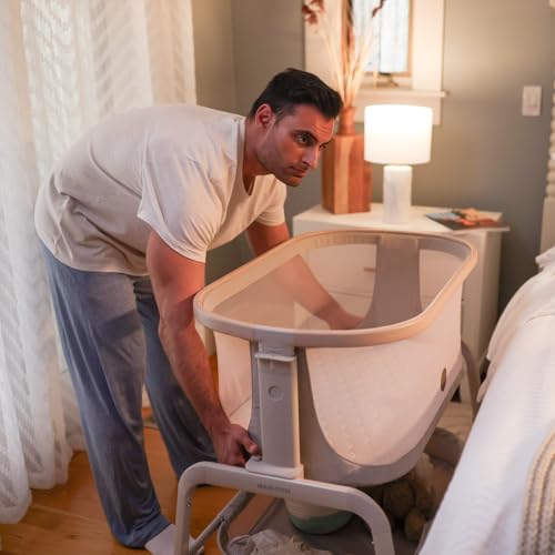 Portable Baby Bassinet with Height Adjustable Mesh and Storage Basket a7