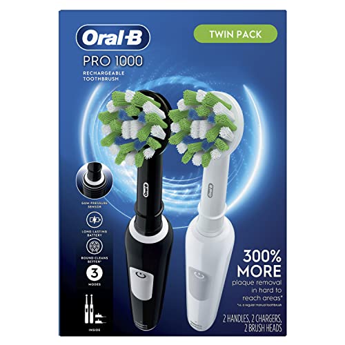Electric Toothbrush Black White 2 Count k7